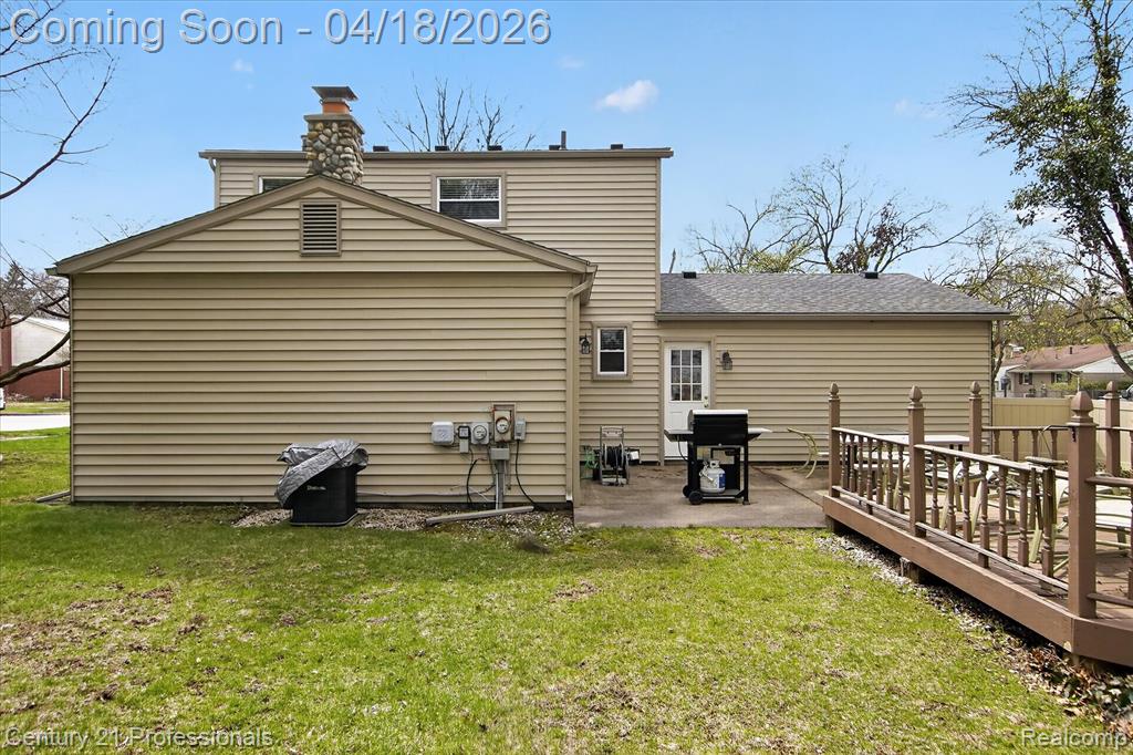 9343 Caprice Drive, Plymouth, MI 48170 — Photo 37