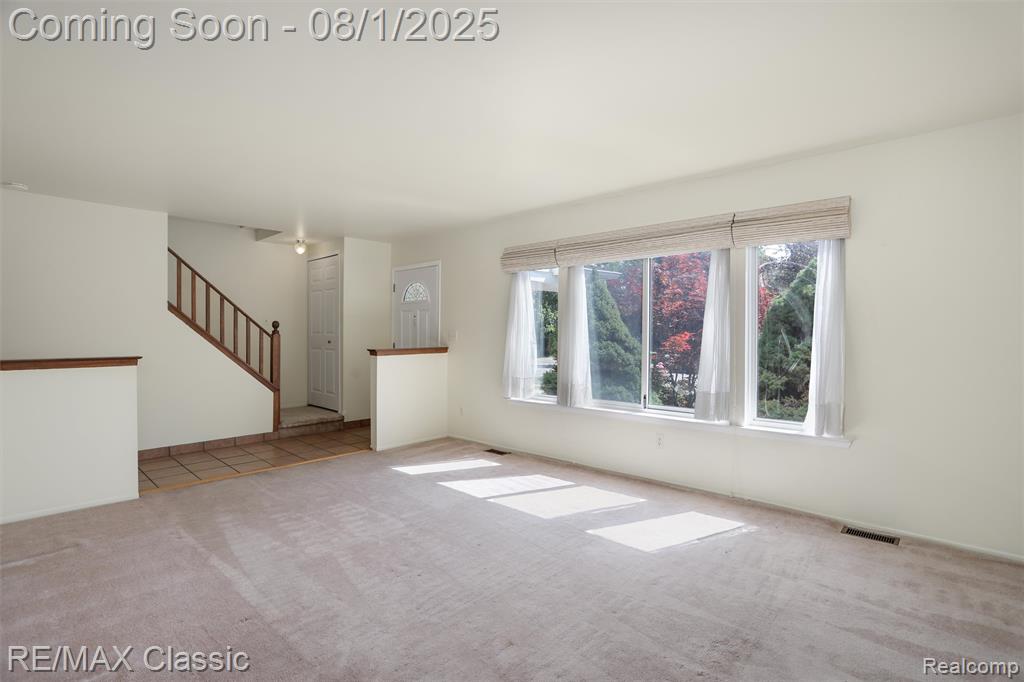 3570 Beech Drive, Ann Arbor, MI 48197 — Photo 5