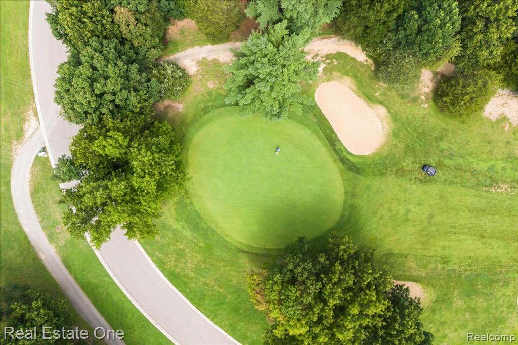9952 Tioga Trail, Pinckney, MI 48169 — Photo 43