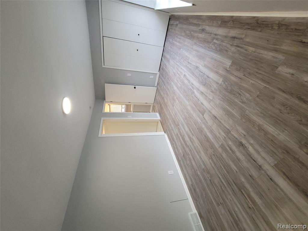 5858 Niles Drive, Troy, MI 48098 — Photo 14