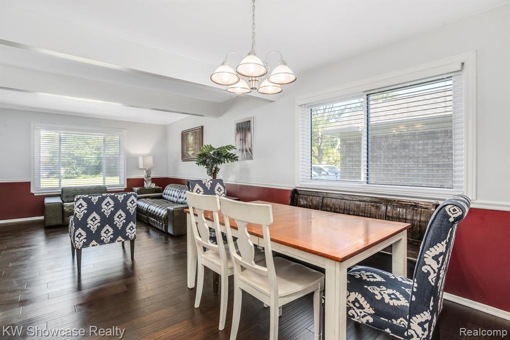 6322 CLARENDON Drive, Canton, MI 48187 — Photo 9