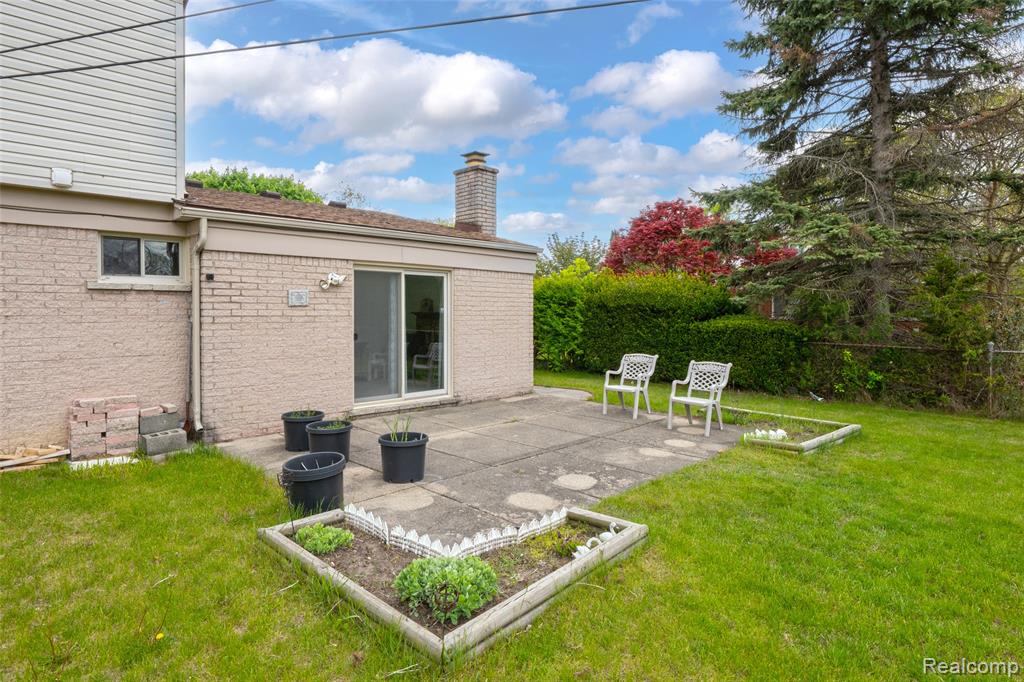 30615 Scrivo Drive, Warren, MI 48092 — Photo 31