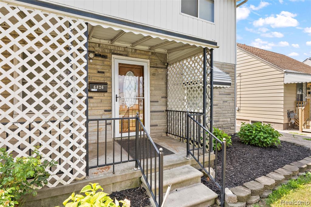 6826 Republic Avenue, Warren, MI 48091 — Photo 3