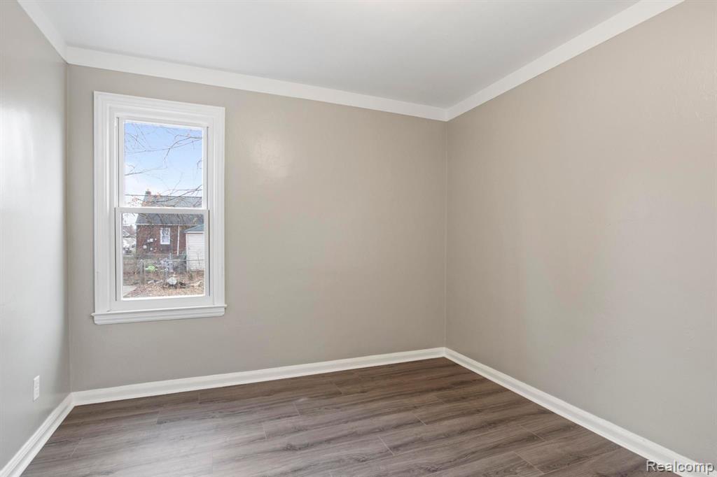 8131 COYLE Street, Detroit, MI 48228 — Photo 15