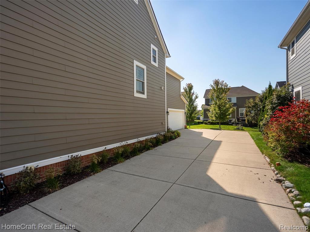 50211 Grant Street, Canton, MI 48188 — Photo 40