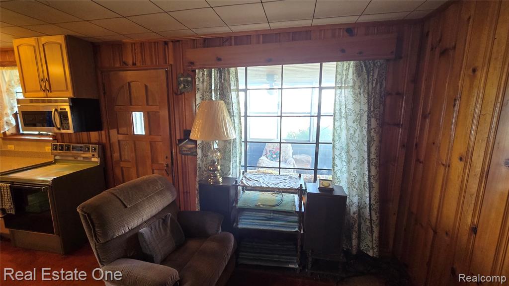 9743 Beverly Drive, Pinckney, MI — Photo 20