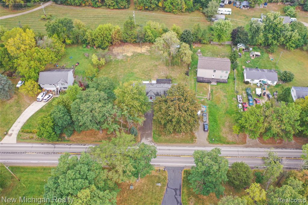 6239 Grange Hall Road, Holly, MI 48442 — Photo 38
