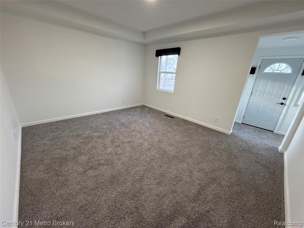 2098 E Scottwood Avenue, Burton, MI 48529 — Photo 8