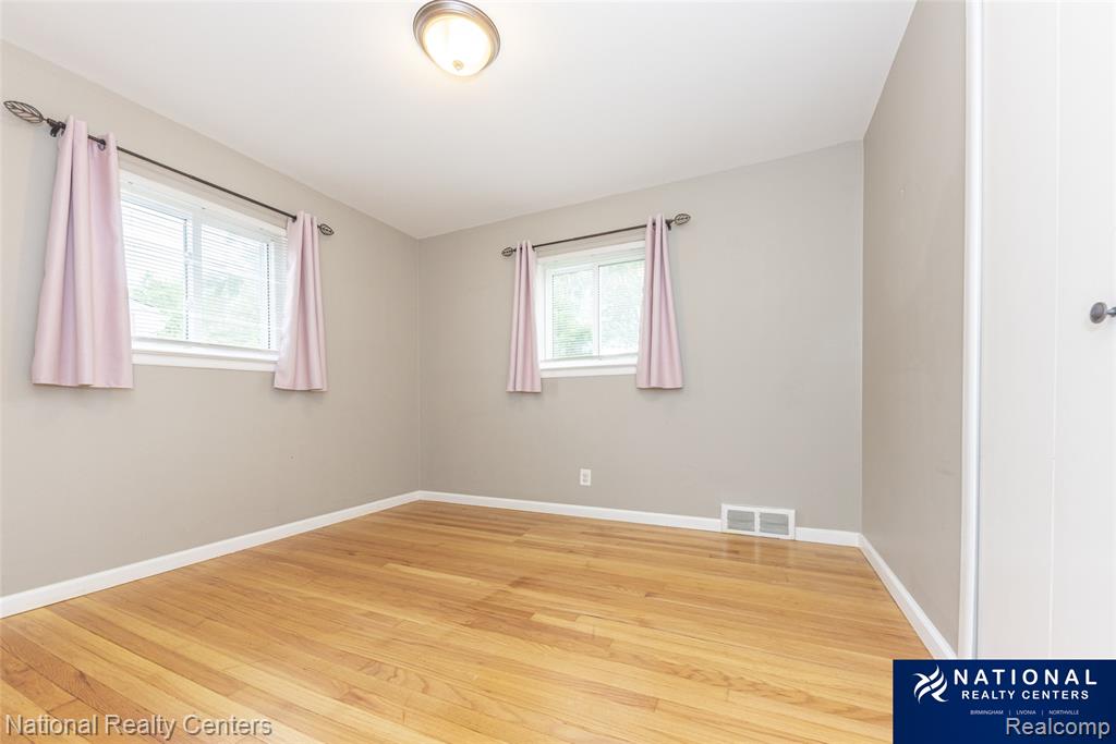 6718 FAIRFIELD Street, Garden City, MI — Photo 16