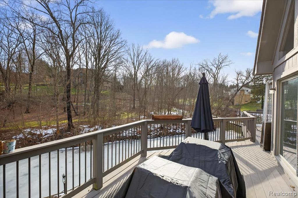 6346 Simler Drive, Clawson, MI — Photo 56