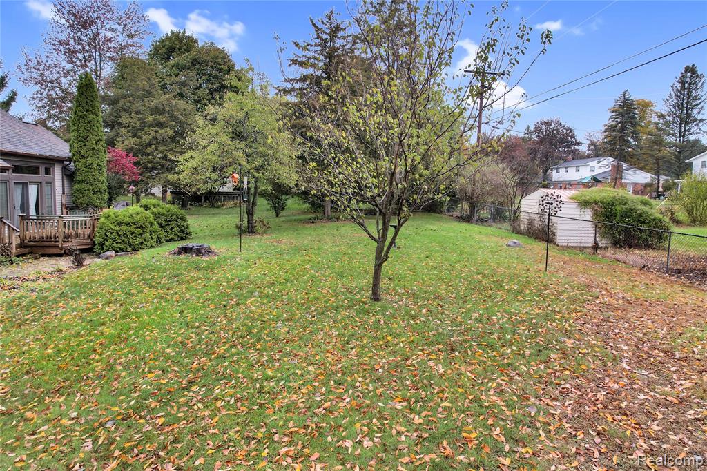 8127 Goldenrod Court, Brighton, MI 48116 — Photo 22