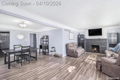 371 Hillcliff Drive, Waterford, MI 48328 — Photo 6