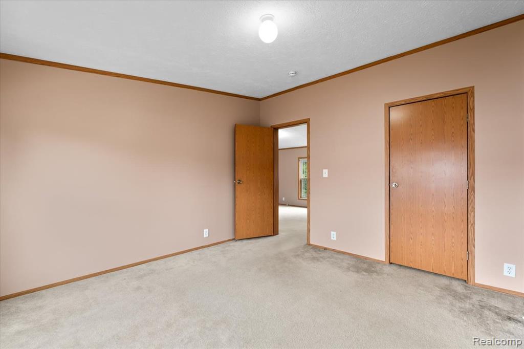 4477 Single Tree Drive, Howell, MI 48843 — Photo 14
