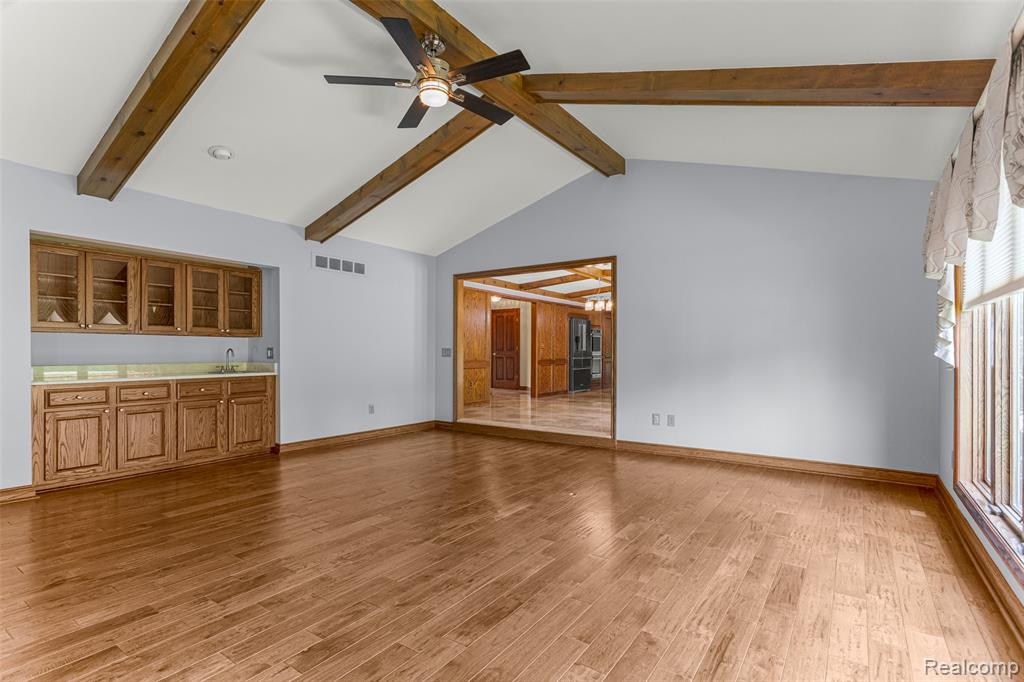 48367 Lake Valley Drive, Shelby Twp, MI 48317 — Photo 21