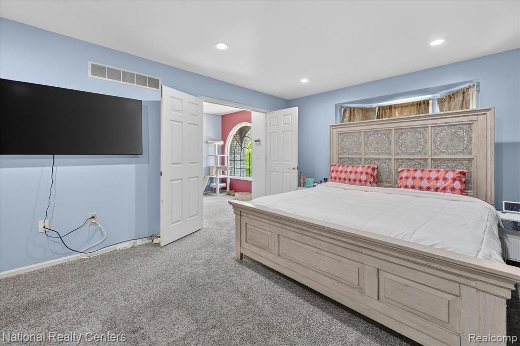 47222 Northgate Court, Canton, MI 48188 — Photo 44