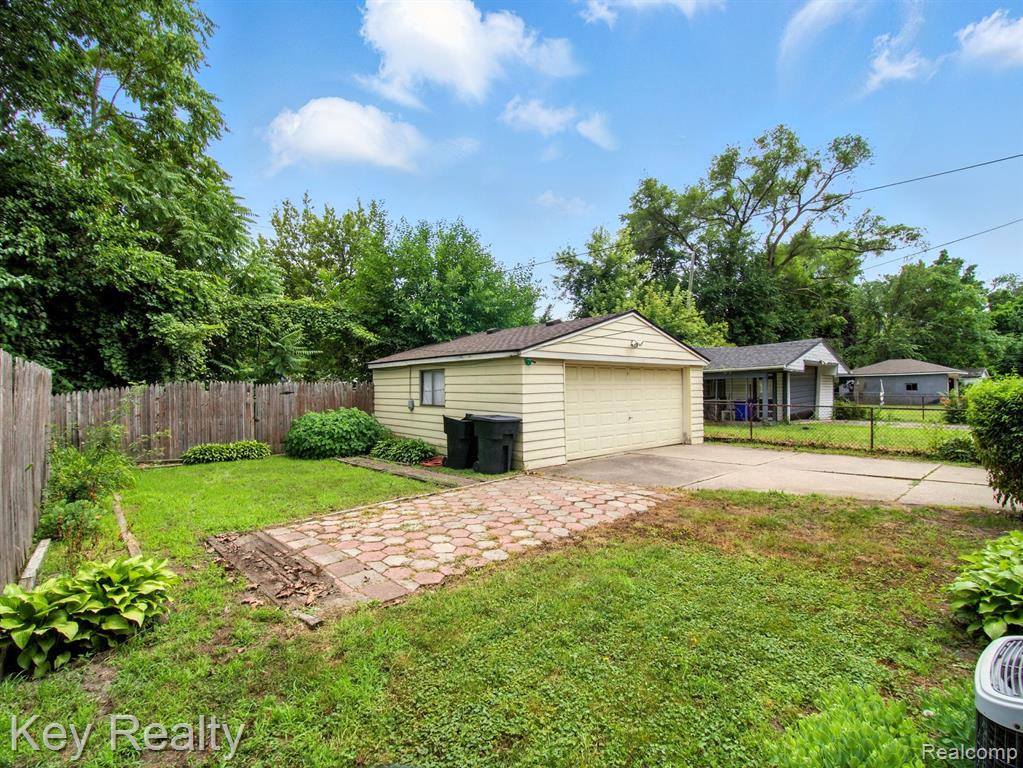 1225 S Annabelle Street, Detroit, MI 48217 — Photo 13