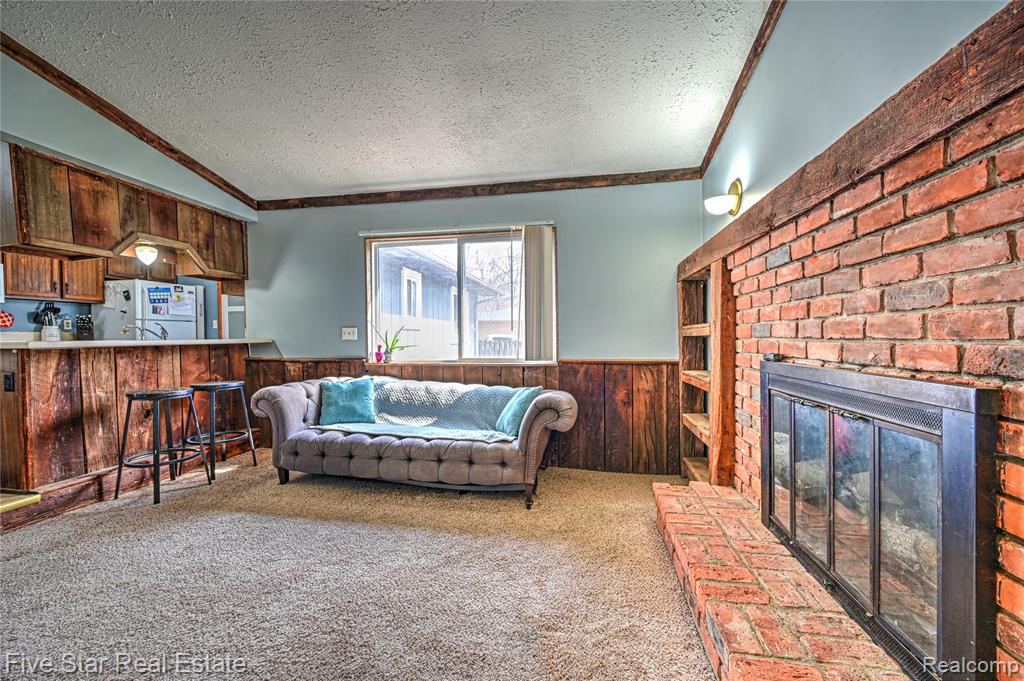 12335 Big Lake Road, Davisburg, MI 48350 — Photo 17