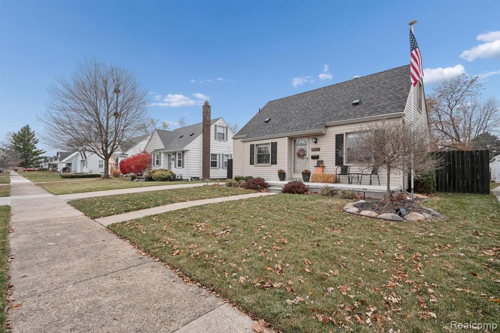 17748 Reno Street, Riverview, MI 48193 — Photo 6