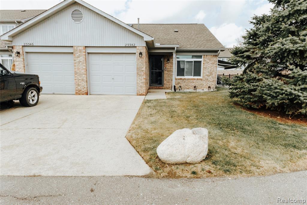 23342 Redman Court, Trenton, MI 48183 — Photo 3