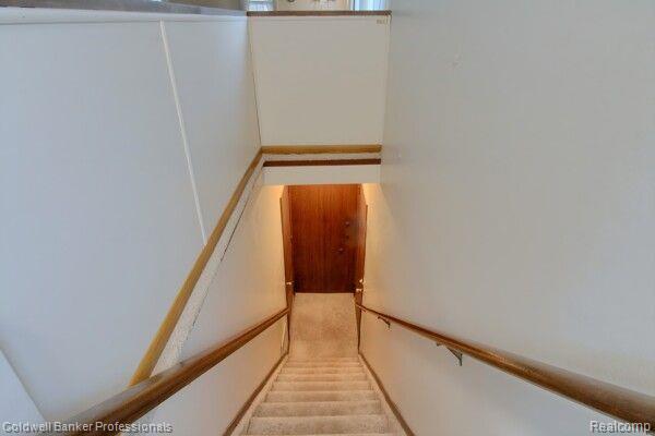 23640 N ROCKLEDGE, Novi, MI — Photo 3