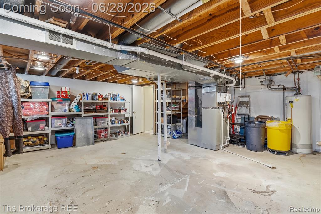 5539 Brompton Court, West Bloomfield, MI — Photo 38