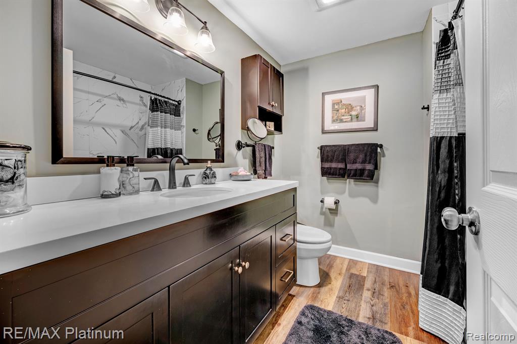 9003 SPENCER Court, Brighton, MI 48116 — Photo 16