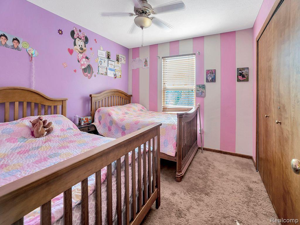4166 BEDFORD Street, Dearborn Heights, MI 48125 — Photo 9