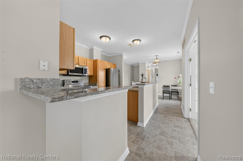 384 Filmore Street, Canton, MI 48188 — Photo 21