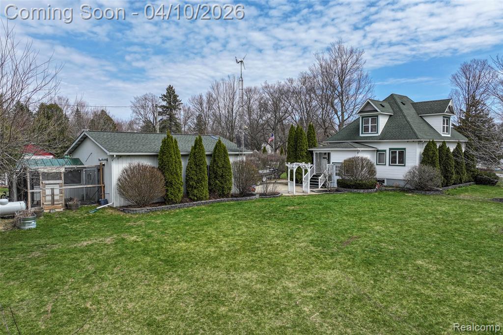 9272 Maple Street, Fostoria, MI 48435 — Photo 35