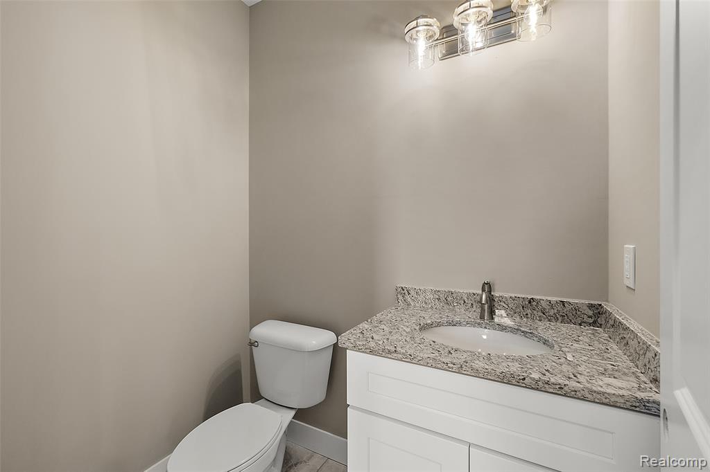 29697 Red Fox Lane, Chesterfield, MI 48047 — Photo 24