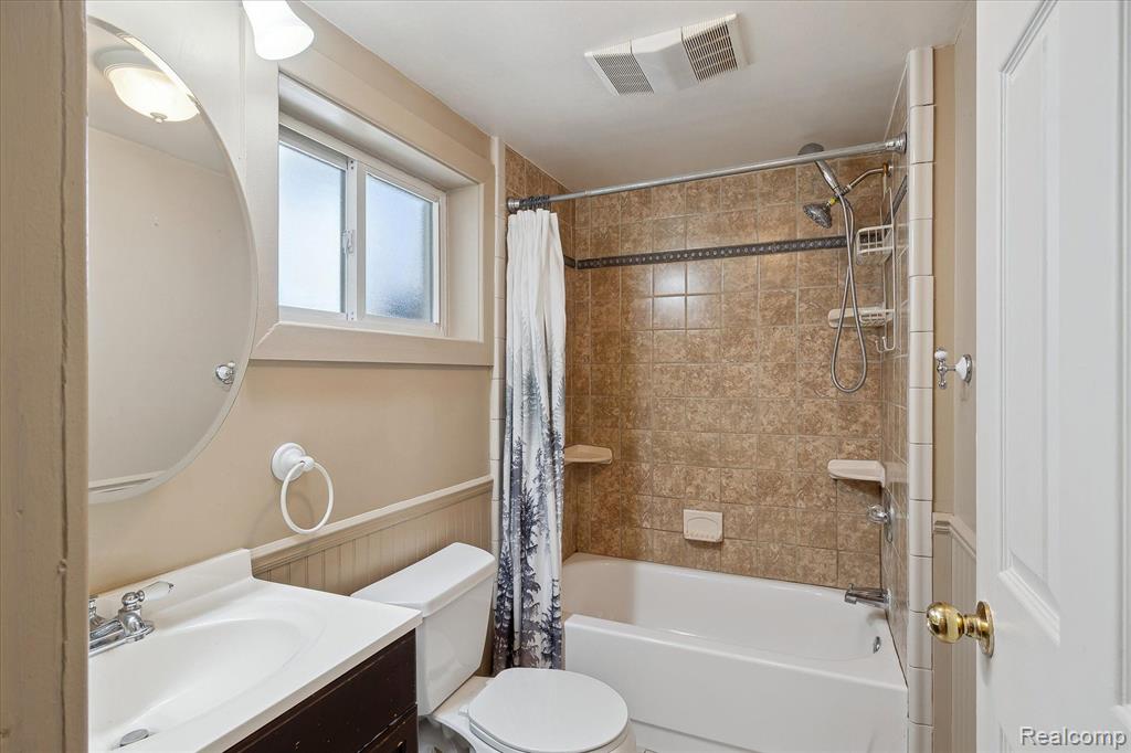 98 WATERLY Avenue, Waterford, MI 48328 — Photo 14
