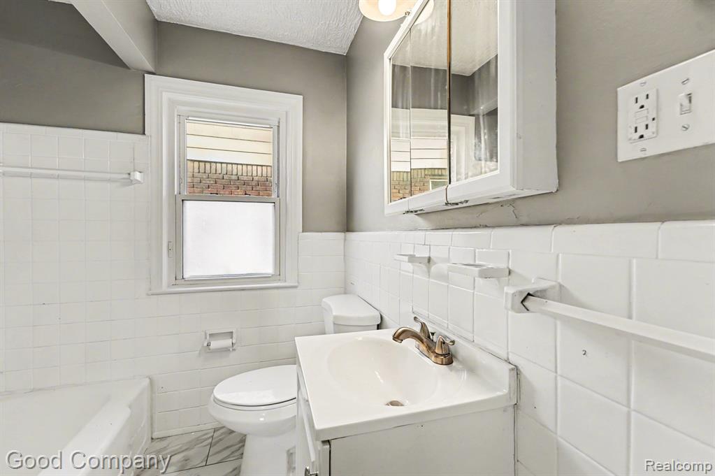 13538 Penrod Street, Detroit, MI 48223 — Photo 11