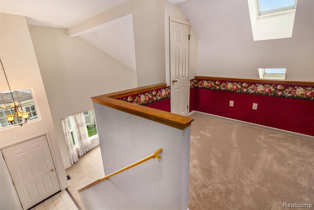 715 WHISPERWOOD Trail, Fenton, MI 48430 — Photo 11