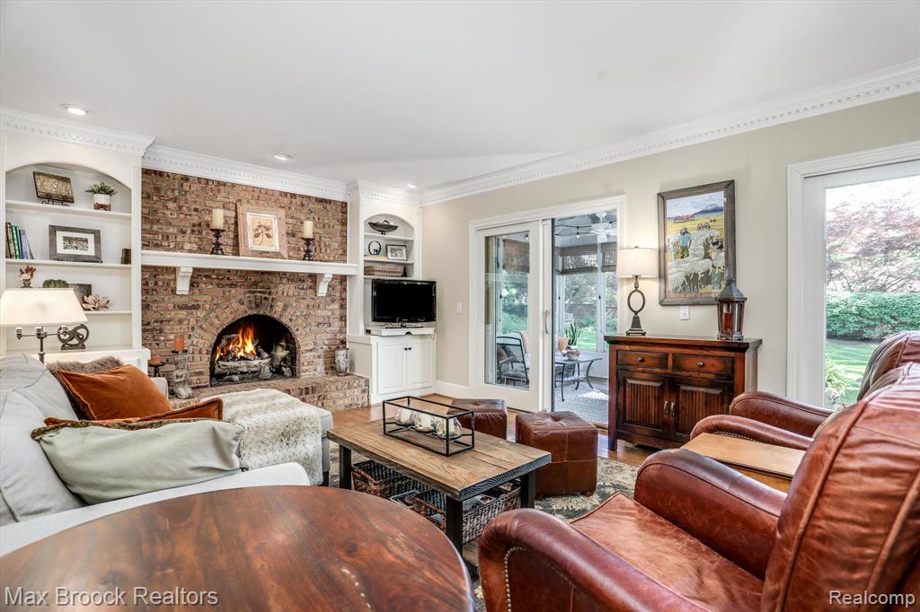773 WOODCHESTER Drive, Bloomfield Hills, MI 48304 — Photo 18