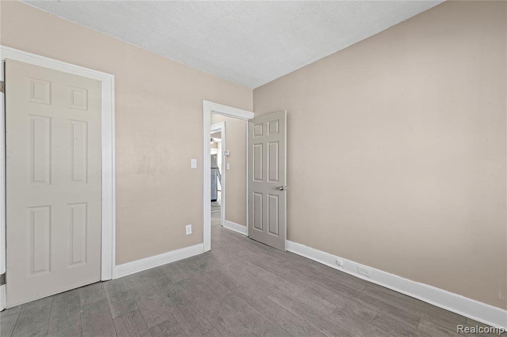 705 Cleophus Parkway, Lincoln Park, MI 48146 — Photo 11