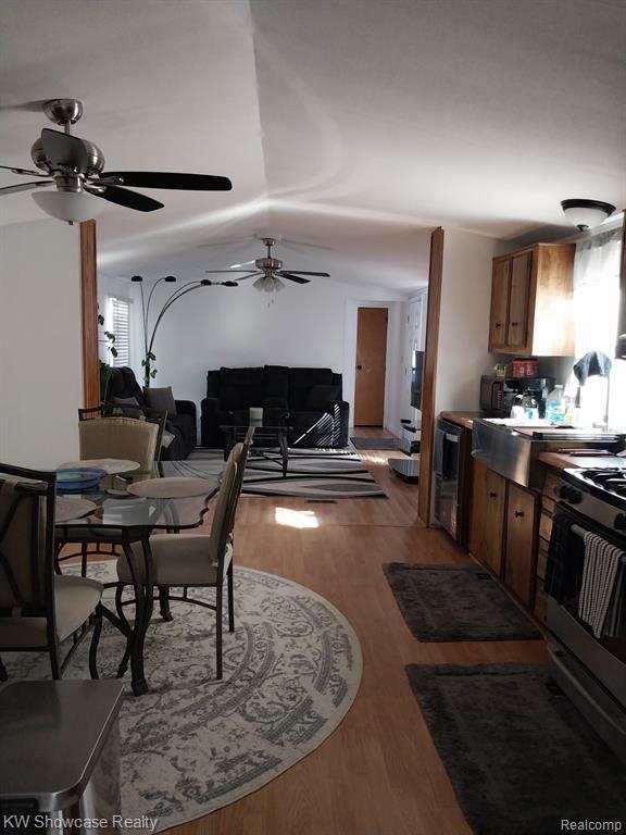 1819 Aldrin Court, Milford, MI 48381 — Photo 6