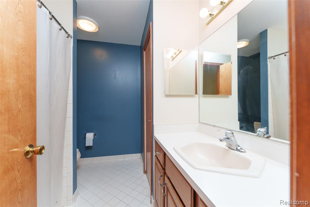 3166 Bigelow Road, Howell, MI 48855 — Photo 22