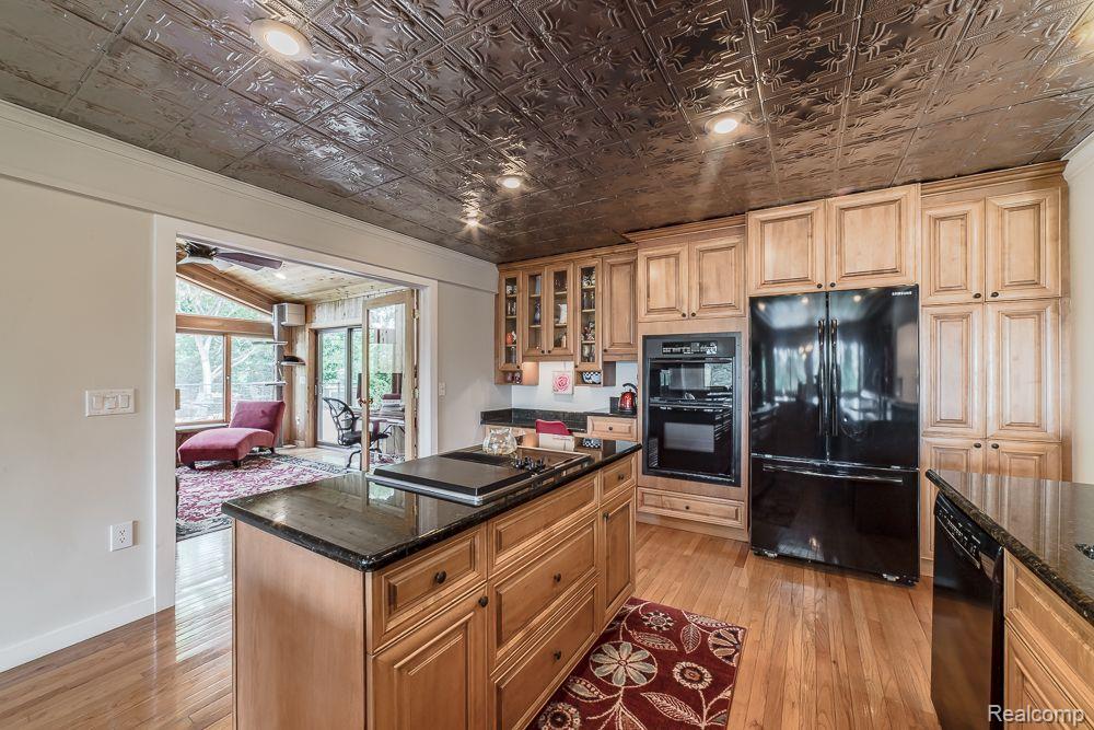 6576 Balmoral Terrace, Clarkston, MI — Photo 29