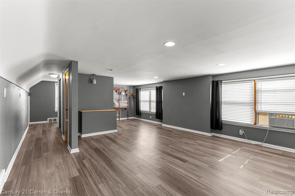 7505 PARK Avenue, Allen Park, MI 48101 — Photo 18