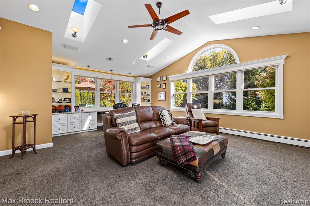 5605 Woodwind Drive, Bloomfield Hills, MI 48301 — Photo 31