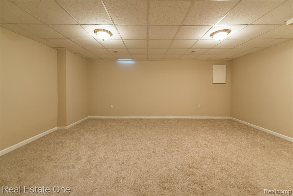 61726 VALLEY FORGE, South Lyon, MI 48178 — Photo 29