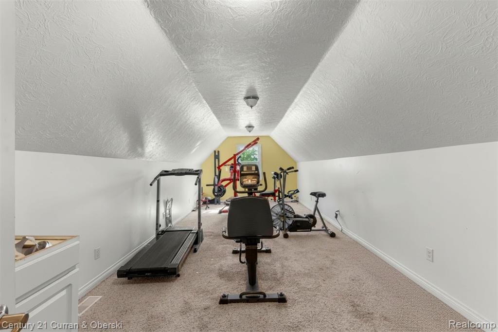 2732 Carric Court, Jackson, MI 49201 — Photo 23