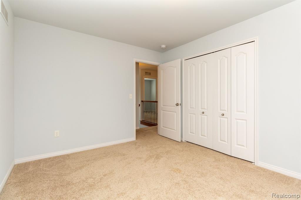 5325 BRADMORE Lane, Warren, MI 48092 — Photo 28
