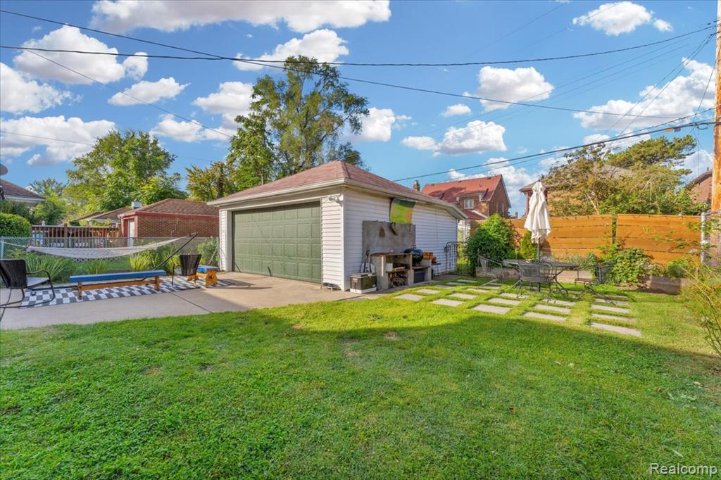18281 San Juan Drive, Detroit, MI 48221 — Photo 50