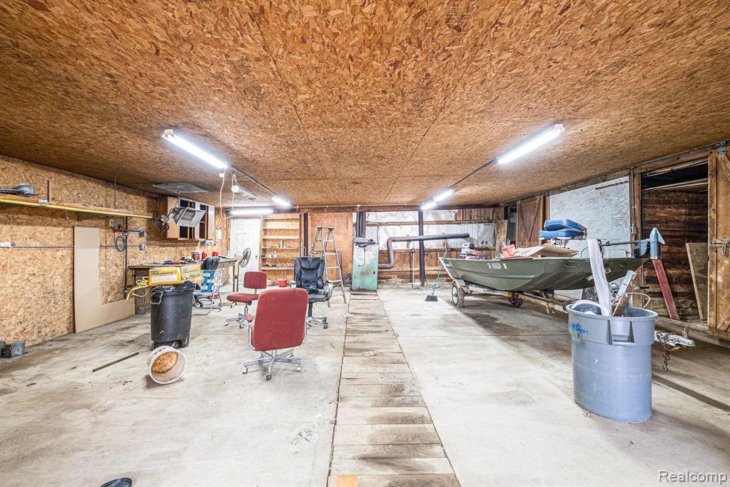 9475 Denton Hill Road, Fenton, MI 48430 — Photo 5