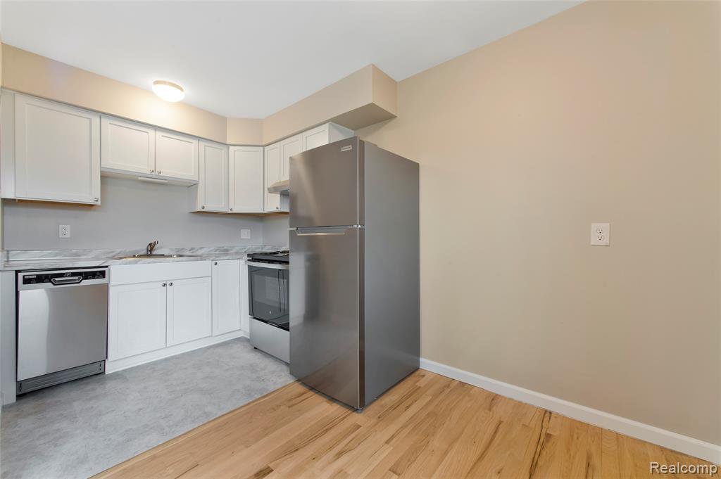 4820 Briarwood Avenue, 4, Royal Oak, MI 48073 — Photo 15