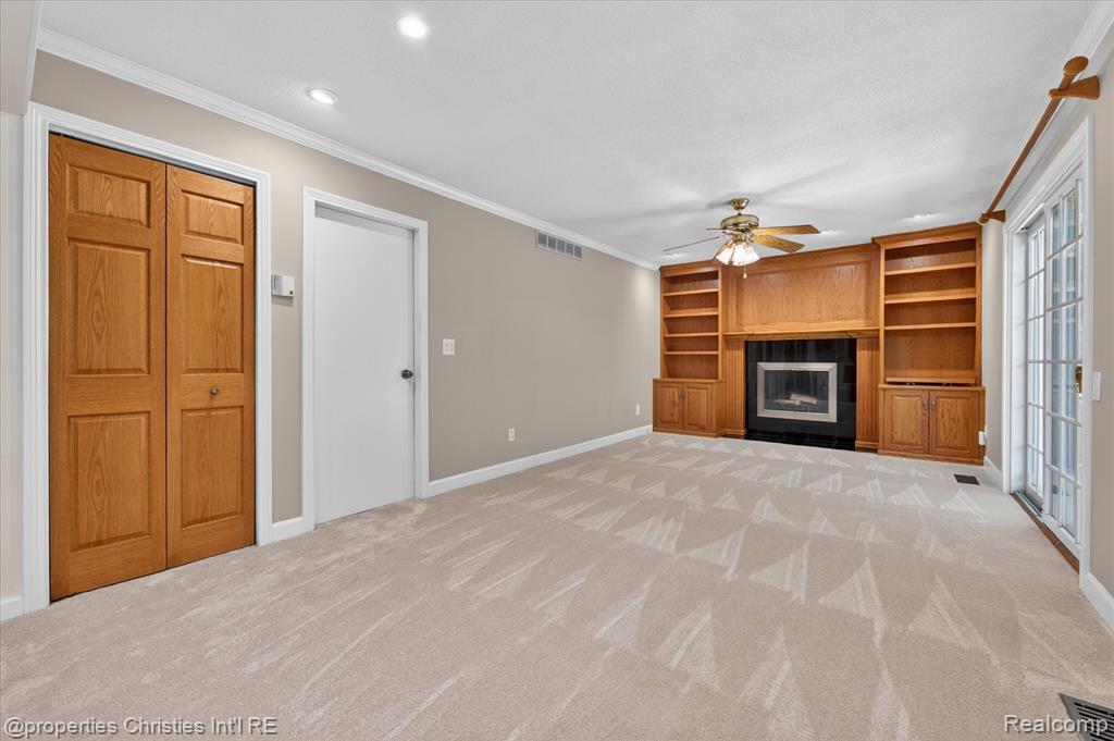4352 Greenstown Drive, West Bloomfield, MI 48323 — Photo 16