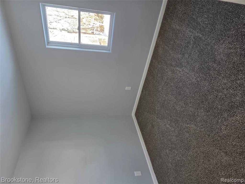 1095 Pine Street, Mount Morris, MI 48458 — Photo 9