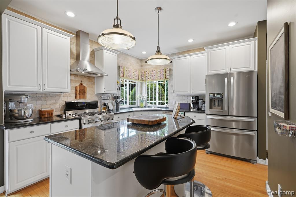 1054 Colt Lane, South Lyon, MI 48178 — Photo 5