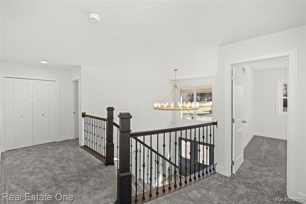 5742 Springwater Lane, West Bloomfield, MI — Photo 25